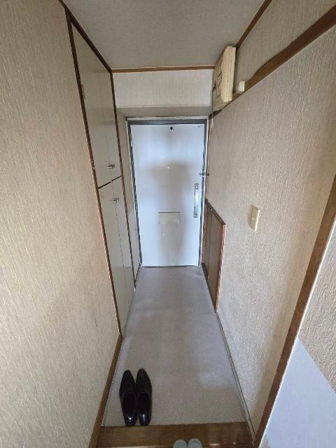 神戸市兵庫区菊水町マンション 玄関