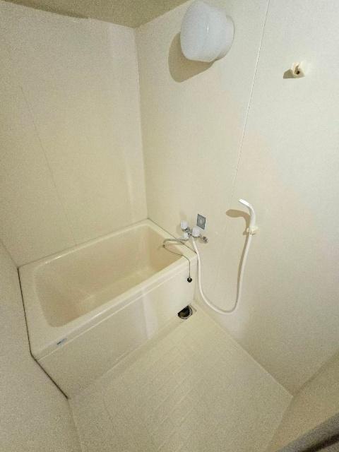 神戸市兵庫区菊水町マンション バス／シャワー