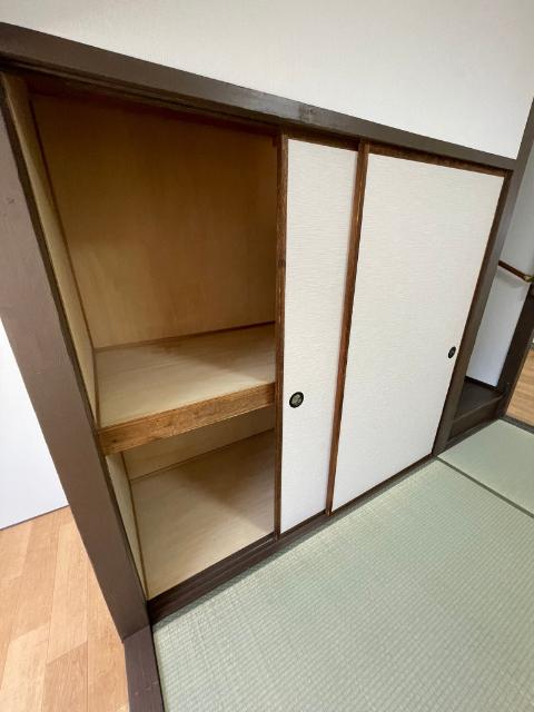 神戸市兵庫区石井町テラスハウス 収納