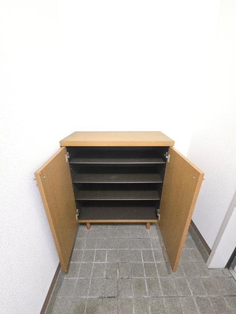 神戸市兵庫区笠松通マンション 玄関