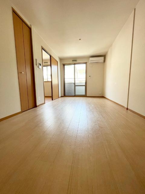 神戸市兵庫区大同町アパート リビング