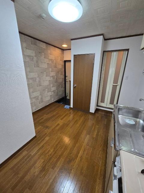 神戸市兵庫区浜崎通マンション リビング
