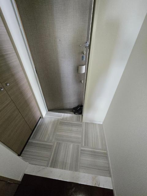 神戸市兵庫区大開通マンション 玄関