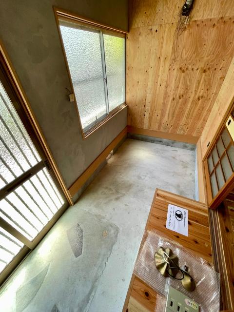 神戸市兵庫区湊山町一戸建 玄関