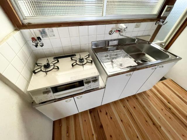 神戸市兵庫区湊山町一戸建 バス／シャワー