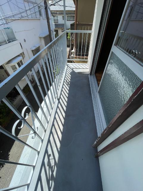 神戸市兵庫区湊山町一戸建 バルコニー