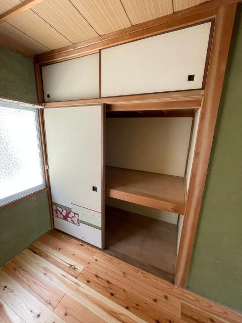 神戸市兵庫区湊山町一戸建 収納