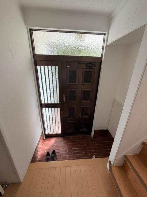 神戸市北区鈴蘭台北町一戸建 玄関