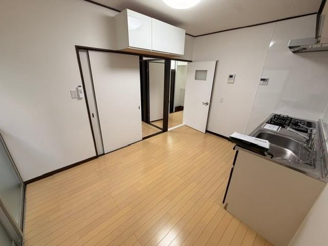 神戸市北区鈴蘭台北町一戸建 リビング