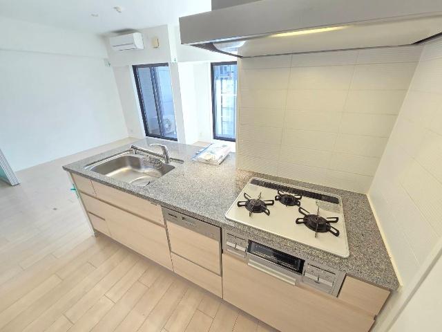 神戸市兵庫区湊町マンション キッチン
