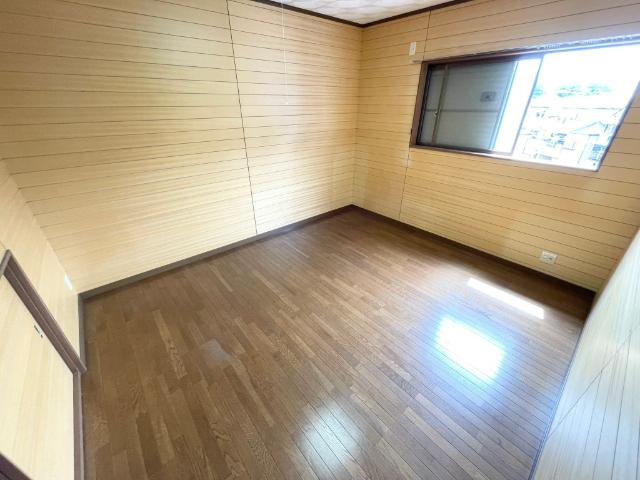 湊川町10丁目貸家 部屋画像
