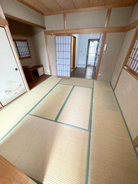 湊川町10丁目貸家 部屋画像