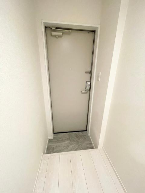 神戸市兵庫区湊川町アパート 玄関