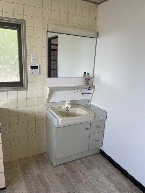 神戸市兵庫区山王町一戸建 洗面