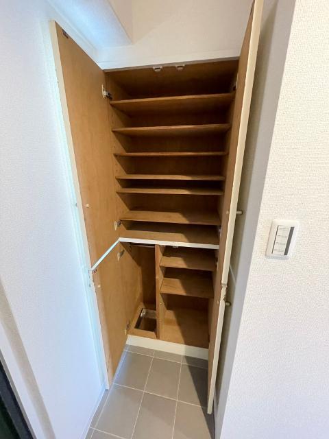 神戸市北区鈴蘭台西町マンション 収納