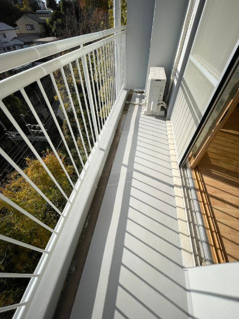 神戸市北区鈴蘭台西町マンション バルコニー
