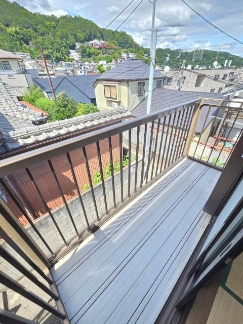 神戸市兵庫区熊野町アパート バルコニー