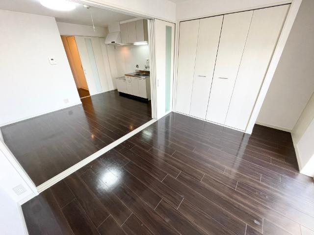 神戸市兵庫区鵯越町マンション リビング