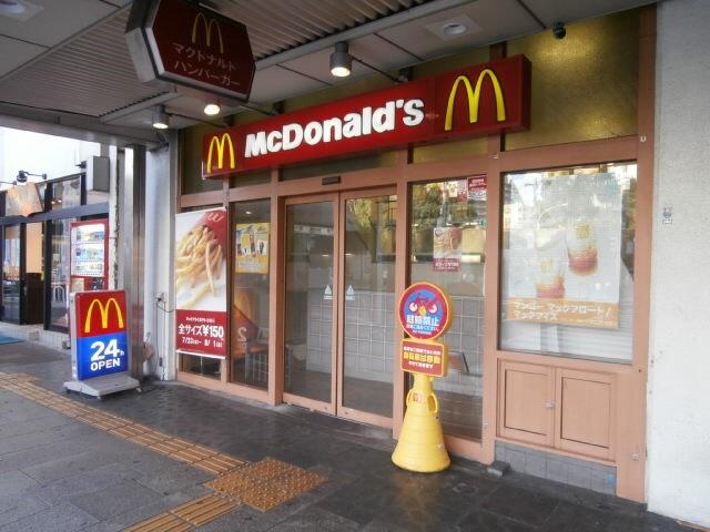 マクドナルド神戸湊川店：513m
