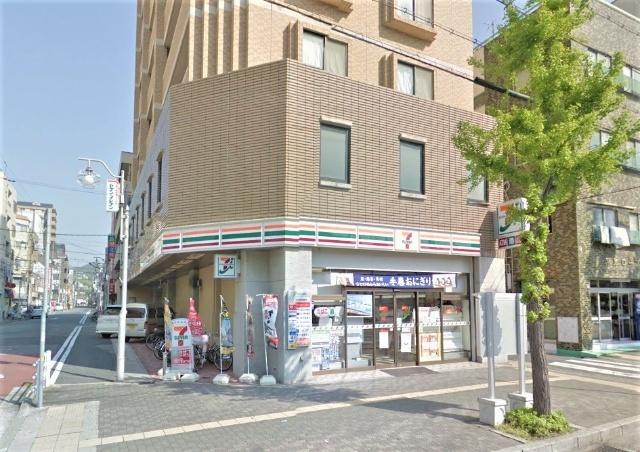 セブンイレブン神戸羽坂通3丁目店：259m