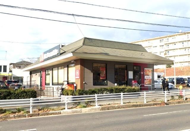 マクドナルド西鈴蘭台エネオス店：708m