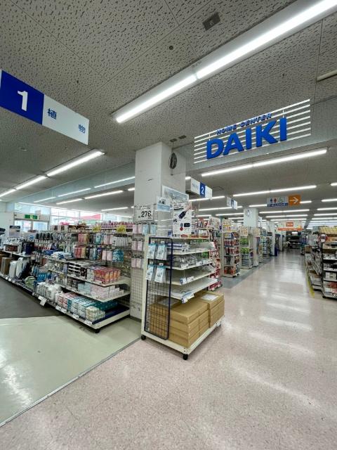 DCM大開店：1783m