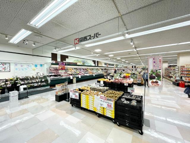 関西スーパー大開店：721m