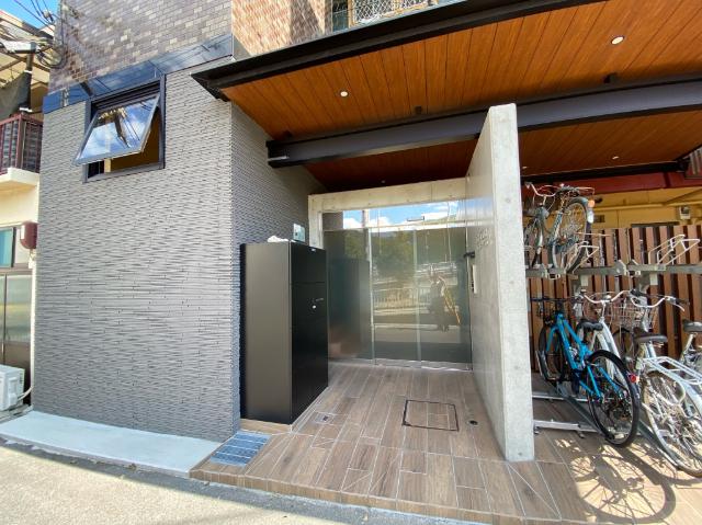 神戸市兵庫区下三条町マンション エントランス