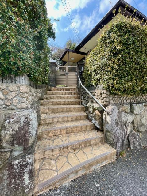 鈴蘭台南町貸家 エントランス