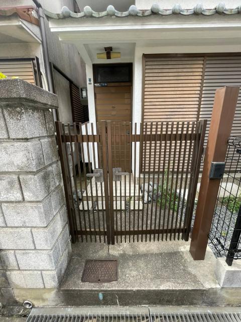 源平町貸戸建 エントランス