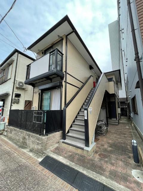 アゼリアハウス 外観