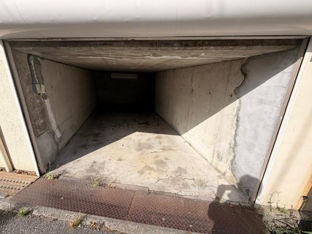 神戸市北区鈴蘭台北町一戸建 駐車場
