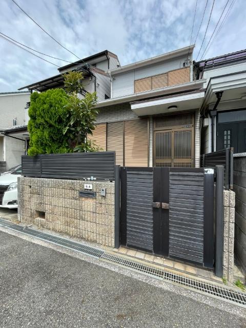 湊川町10丁目貸家 外観