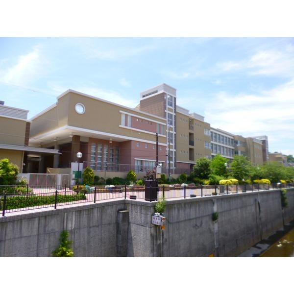 夢野の丘小学校