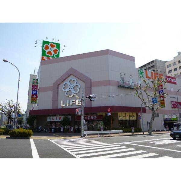 ライフ神戸駅前店