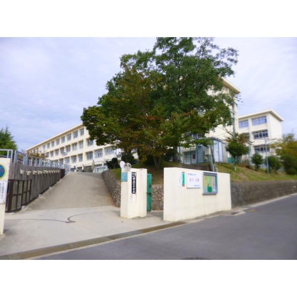 神戸市立鈴蘭台中学校