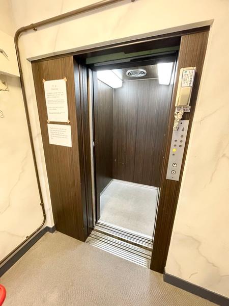 丸山ビル 物件画像