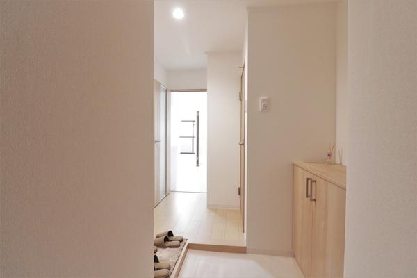 ライオンズマンション神戸元町第弐 玄関
