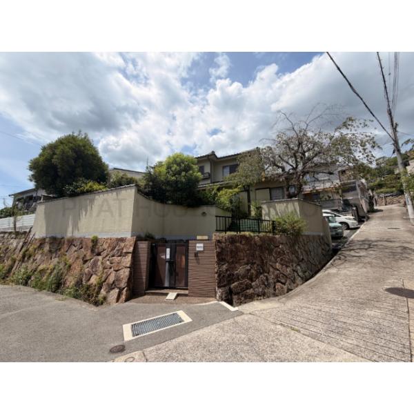 兵庫県神戸市長田区鶯町３丁目
