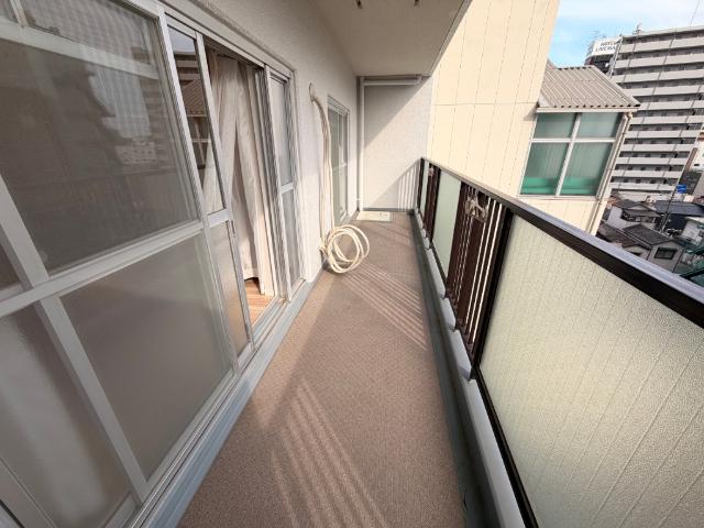 セントラルハイツ湊川 バルコニー