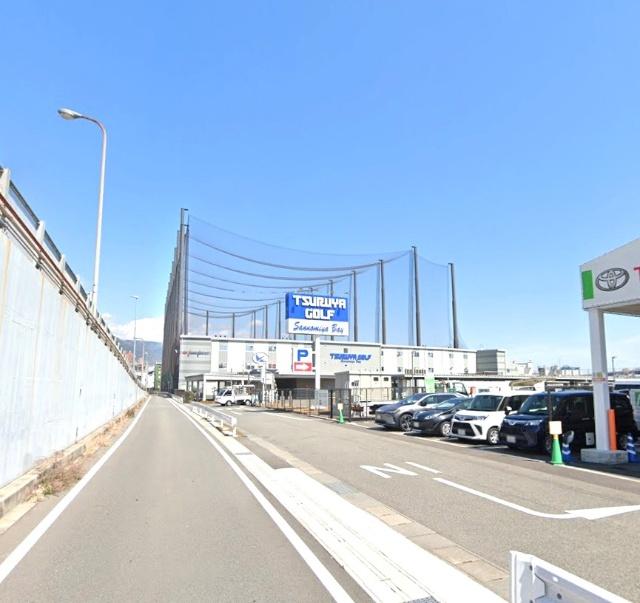 つるやゴルフGC三宮ベイ店