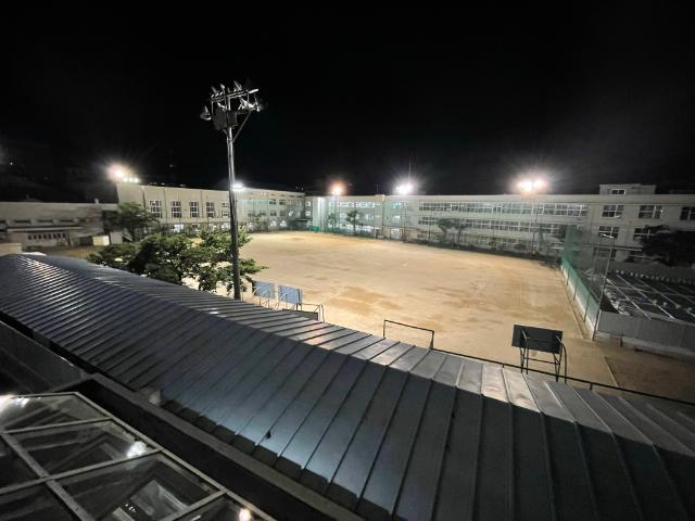 高校