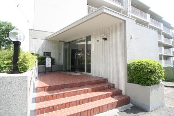 イトーピア長田マンション エントランス