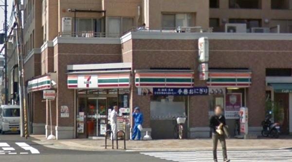 コンビニ