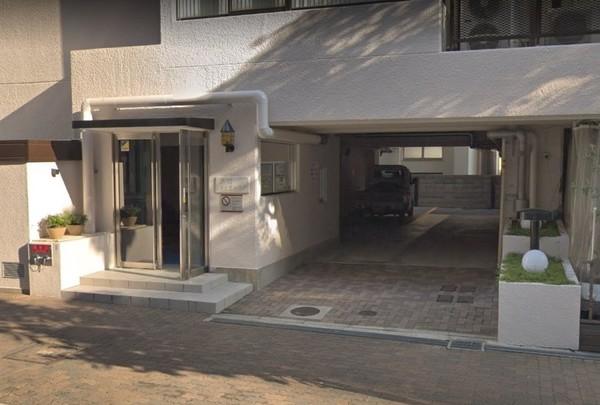 栄町ダイヤハイツ エントランス