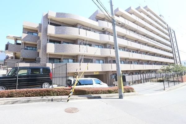 ライオンズマンション西鈴蘭台第３ 外観