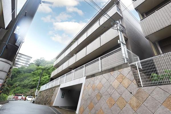 ディオレ新神戸D棟 外観