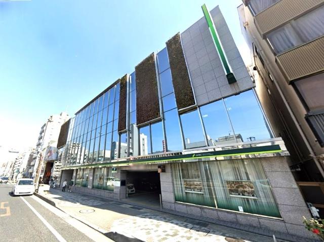 銀行