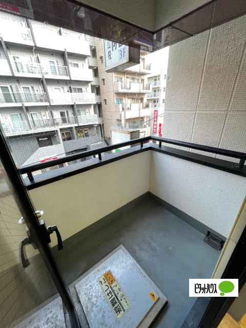 丸周司ビル 部屋画像