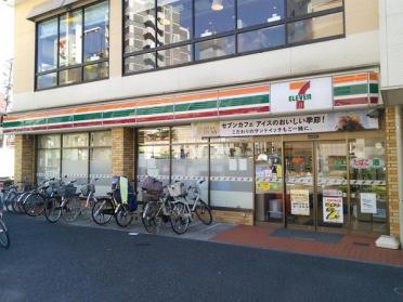 セブンイレブン大田区大森北4丁目店：227m